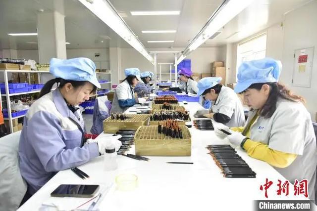 州真有“两把刷子”！不朽情缘电子游戏沧(图6)