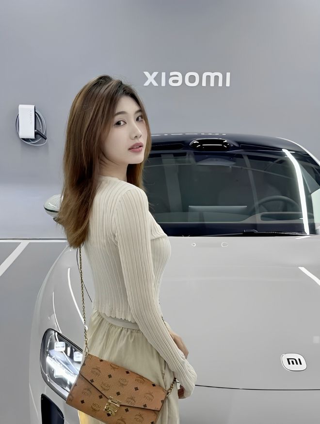 质量都这么高的吗？仙女也就长这样吧不朽情缘app小米SU7的美女车主(图3)